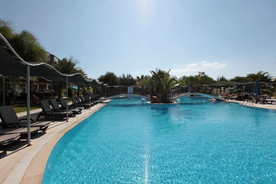 imagini hotel CLUB YALI OZDERE